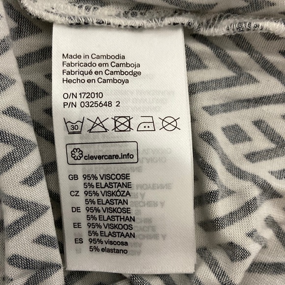 NWT Long Sleeve Blouse from H&M - Picture 5 of 6